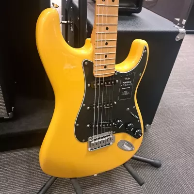 Fender Player II Modified Strat 2